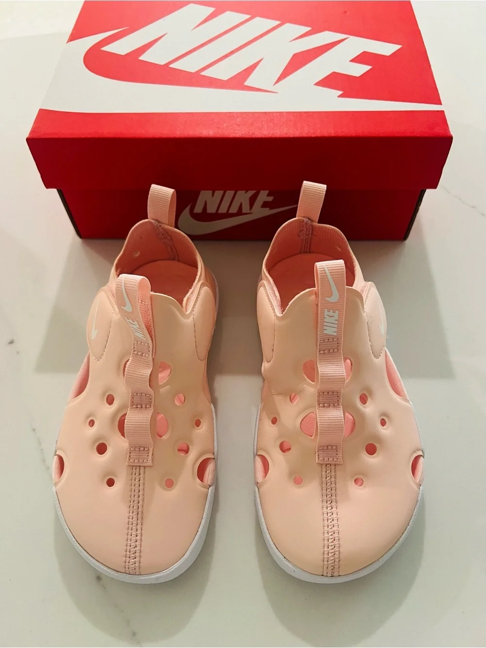 Nike Sunray protect 4 in echo pink/ white size 11C *new with box*